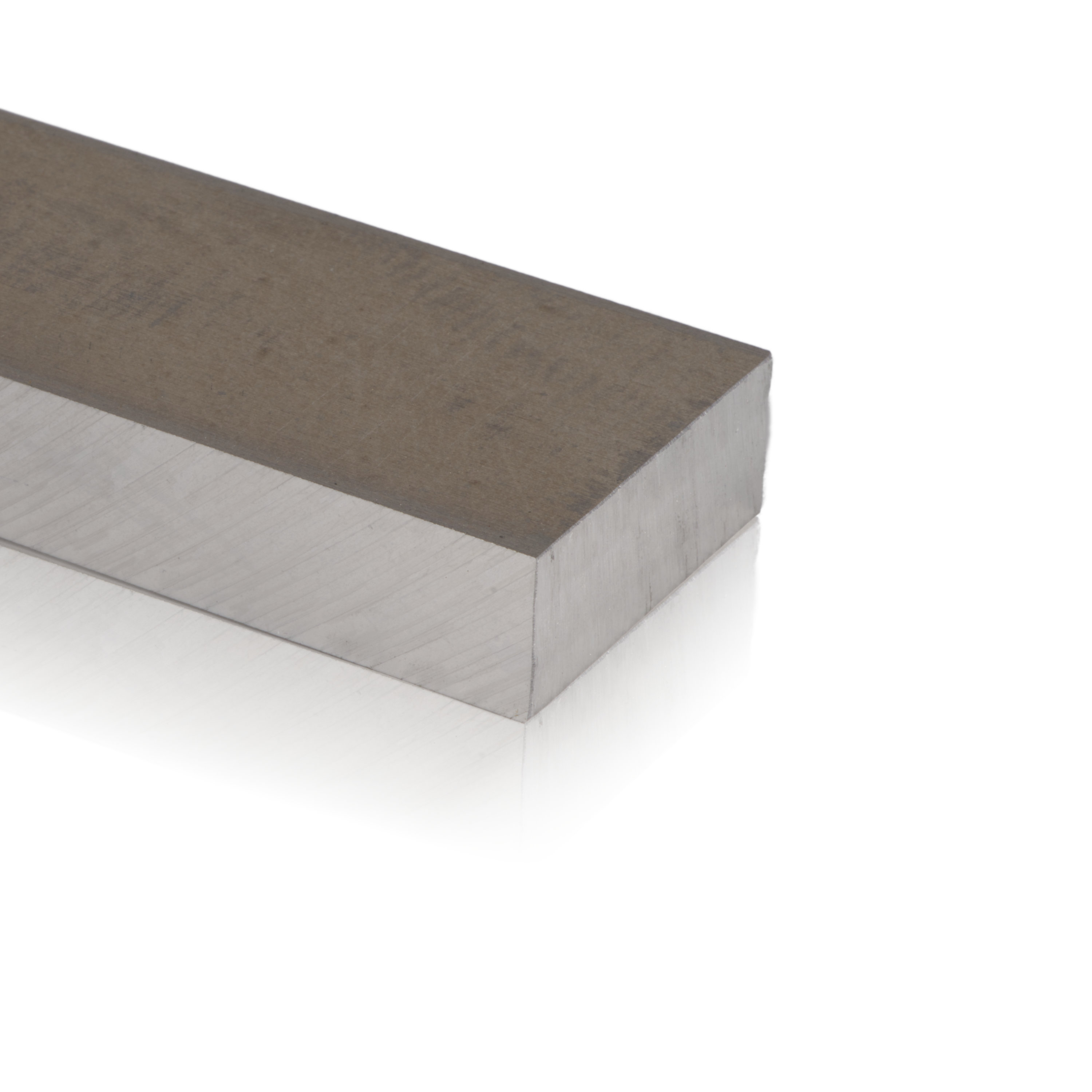 Aluminium hochfest Flachmaterial 10 bis 45 mm breit / Werkstoff AlZnMgCu1,5